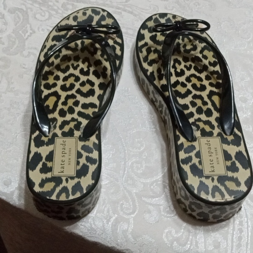 Kate Spade leopard flip flops